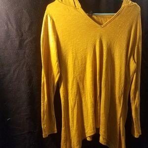 Yellow rue21 hooded shirt